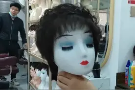 阿姨想买假发两年了图片