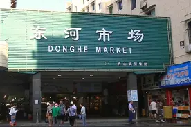 螃蟹好吃却不会挑？海边姑娘来支招！保准个个新鲜又肥美图片