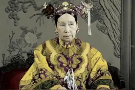 “太后”用英文咋说？总不能说King's mother吧！“太子”又咋说？图片