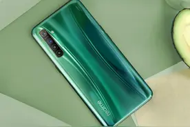 realme两款手机限时降价：超高颜值到手价低至968元图片