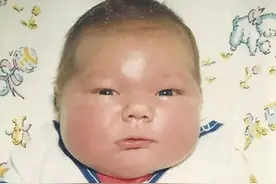 38年前，那个出生就轰动美国、体重14.5斤的巨婴，如今圆梦成空警图片