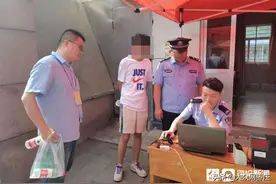 滕州考生考前丢失身份证 民警快速为其补办图片