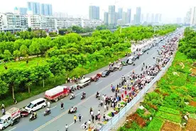 人间烟火味，最抚凡人心！刷爆孝感人朋友圈的这条新晋网红夜市，你打卡过吗？图片