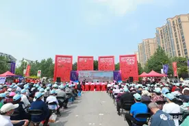 北辰区科技周启动！机器人跳舞、航天展、VR体验应有尽有~图片