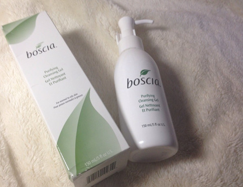 油皮痘痘肌怎么护肤？男女通用的好用氨基酸洗面奶推荐！