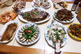 立春后，8种小海鲜正当季，年夜饭上来一盘，做法简单滋味足图片