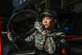 硬功夫！解锁一位技术超凡的二级军士长图片