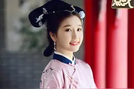 宫廷装的虞书欣实在太惊艳了，原来她还是个吃货，独爱这3款零食图片