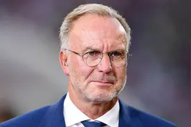 拜仁CEO嘲讽梅西：5亿合同可笑  C罗身材让我羡慕图片