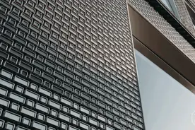 LV 的新店面竟然抛弃奢华风，用不锈钢砖做外墙，这次够低调图片