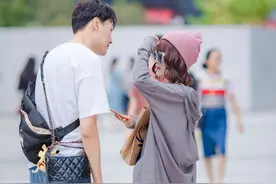 街拍 情侣穿搭图片