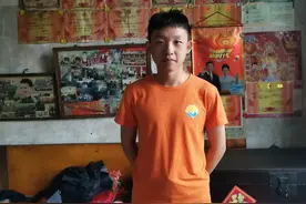 福彩·都市报助学行动｜奶奶带大的宝藏男孩儿图片