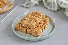 想吃花生芝麻糖不用买，教你在家做，香甜酥脆，学会可以开店图片