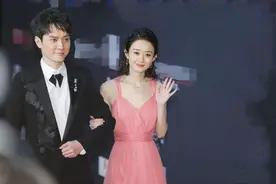 用十个月撑大的肚子，其实很好瘦回来！产后要开挂，学下赵丽颖图片