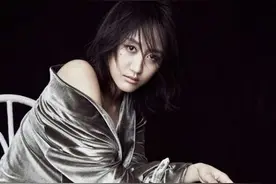 草莓音乐节之陈粒：特立独行的女歌手图片