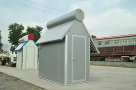 农村别再装热水器了，太浪费，如今流行太阳能浴室，省钱又实用图片