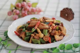 家常菜，双菇回锅肉，味道鲜美好吃又下饭图片