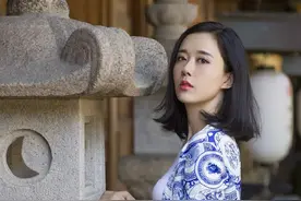 颜丹晨 青花瓷清新写真，大长腿性感撩人图片