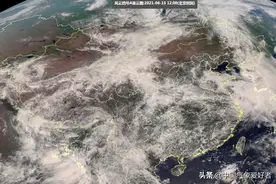 新疆沙漠都大片下雨，西北气候真的在变湿？权威预报：局部暴雨图片