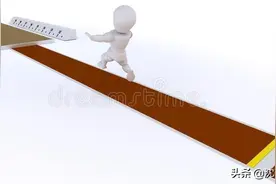 辽宁运动员朱亚明突破自我创造历史！获男子三级跳远银牌图片