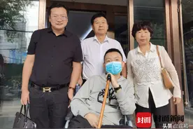 “错换28年人生”再起波折：网友质疑人为“偷换”姚策生母和养母闹翻图片