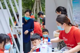 跟拍！东区首批复学，第一天返园率近80%图片