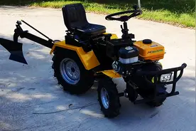 农民朋友不可或缺的好帮手——超实用的多功能迷你拖拉机图片