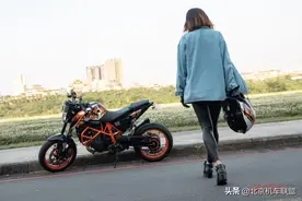 KTM 690 DUKE R：与单缸公爵的闪电恋曲｜车主心得 by 凯莉图片