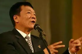 相声大家侯耀文离世13年，娇妻袁茵却被侄子“撬走”16年图片