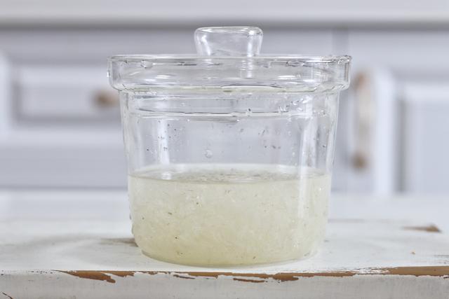 最简单的炖燕窝方法 最简单的炖燕窝方法视频