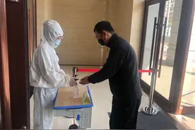 延吉市举办中小学开学前准备校医专项现场培训图片
