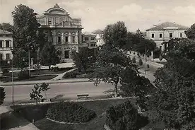 明珠蒙尘：萨列里的弥撒曲图片