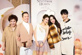 郭碧婷产后现身朋友女儿满月宴：男人爱不爱你，生完孩子就知道了图片