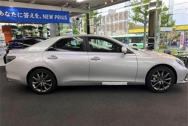 丰田新一代锐志曝光！新车酷似轿跑，3.5L V6+后驱，只可惜不国产