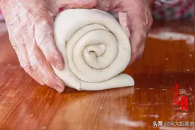 自从学会千层饼的这种做法，我家连包子馒头都不买了，一个字香图片