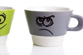 欠款逾期，一个月没有接听催收电话，派出所来电话说报案了？图片