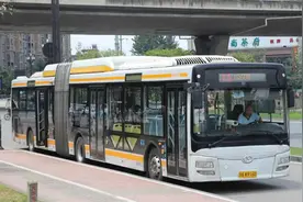 今天起，成都42、51、126、163路走向有调整图片