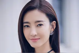 “夜光麻将”让她百口莫辩，一蹶不振的王丽坤，还能回到过去吗图片