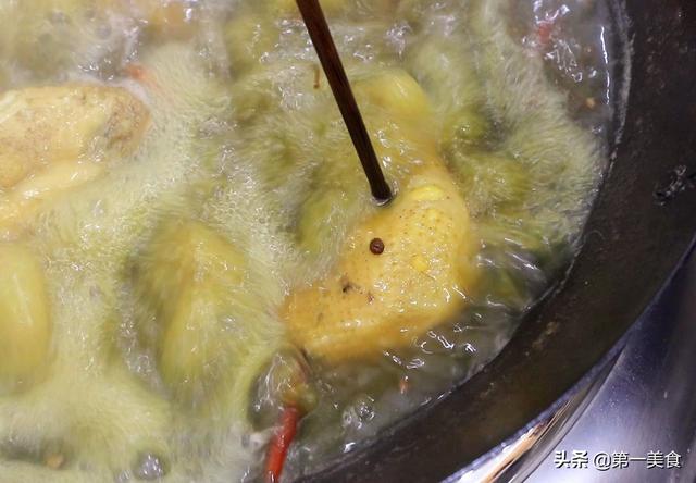 新疆麻椒鸡家常做法，料汁才是关键，厨师长分享给你，麻而不燥