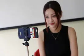 什么人会去玩陌陌和探探这种软件？老用户告诉你其中的“猫腻”图片