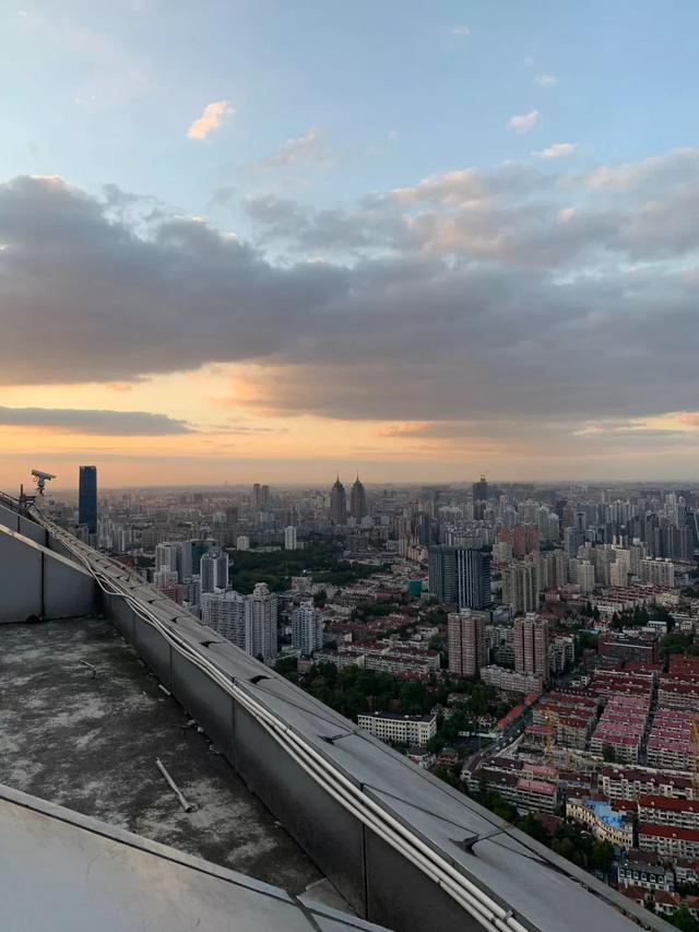 变焦就是对画面的裁切吗？你必须要搞明白变焦这回事儿