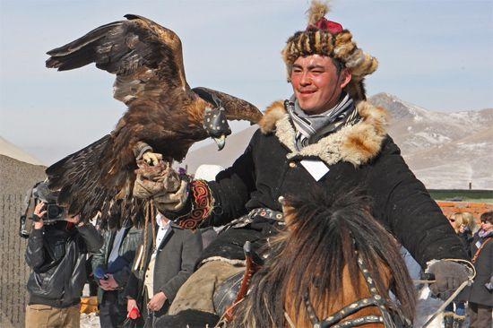 蒙古国被称为外蒙古,外蒙古人怎么称呼中国人呢?山西人很扎心