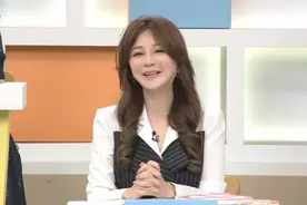 太奇葩！资深婚顾上节目爆料朋友婚礼，新郎抓到新娘婚前吻摄影师图片