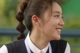 爱一个人没有对错，但要懂得礼义廉耻图片