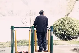 肺癌发生了脑转移，10年过去，却依然健康，是怎么做到的？图片