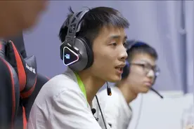 电竞陪练破圈：比心的中场战事图片