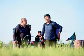 小康路上，不落一人一户图片