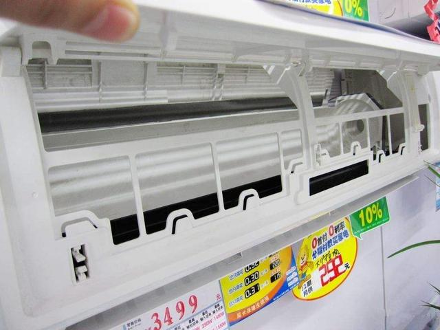 家用空调变频和定频哪个好（空调买定频还是买变频看完这篇对比）