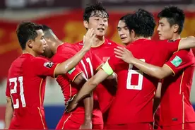 国足又赢了！五球大胜马尔代夫图片