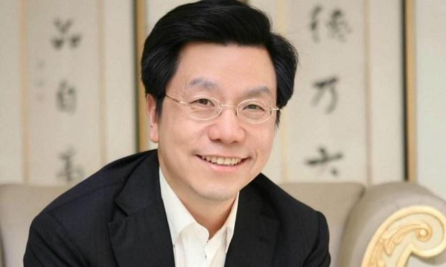 李开复：出生台湾，在美国长大，放弃绿卡带领864家公司回国